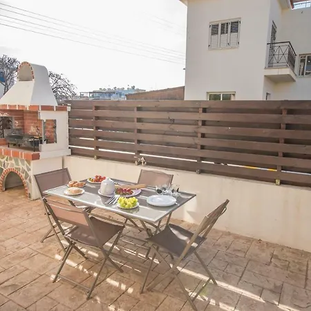 فيلة Kapparis Two Bedroom House باراليمني