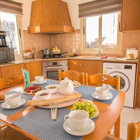Villa Kapparis Two Bedroom House