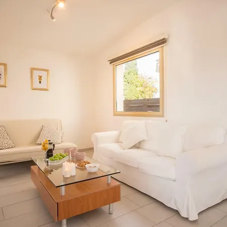Villa Kapparis Two Bedroom House